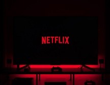 La plataforma de streaming ha anunciado cambios en su plan básico, entre ellos que ahora tendrá comerciales. UNSPLASH.