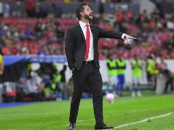 Benjamín Mora hizo caso omiso, tanto a lo que expresó la afición en la tribuna con el grito al unísono de “fuera Mora, fuera Mora”. IMAGO7