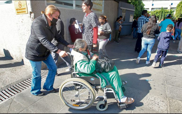 La capacitación era para atender a personas de la tercera edad. EL INFORMADOR/ Archivo