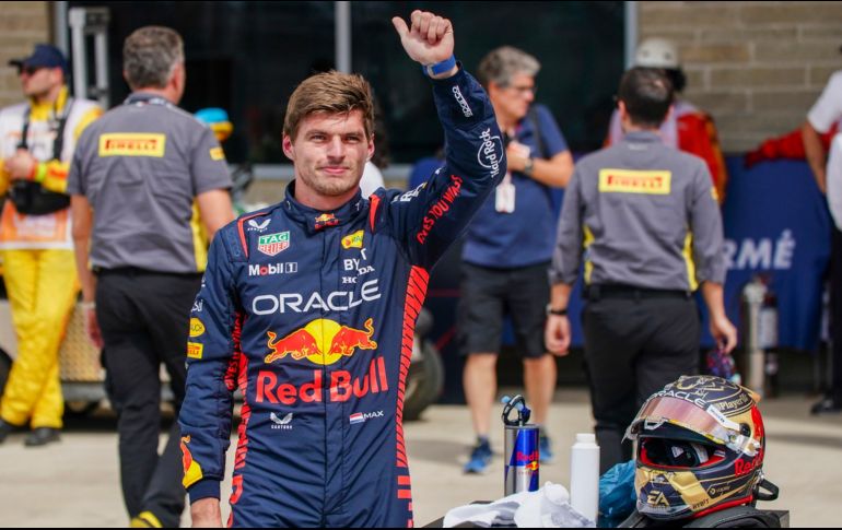 Max Verstappen fue el gran ganador en la carrera sprint a 19 vueltas en el Gran Premio de Estados Unidos. EFE/ S. THEW