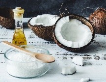 El aceite de coco es un aceite vegetal con un alto contenido de grasas saturadas. /UNSPLASH