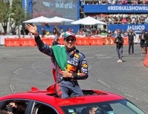 Checo Pérez estrenará este impresionante casco para el GP de México (FOTOS)