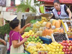 El periodo estaría caracterizado principalmente por la baja en los precios de frutas y verduras que habría moderado el dinamismo de la inflación. SUN / ARCHIVO
