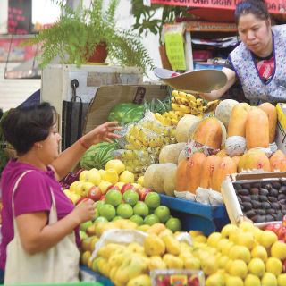 Inflación en México sorprende a especialistas; se ubica en 4.27%