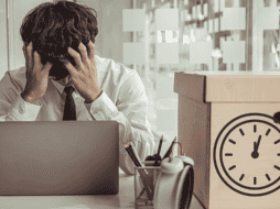 Algunos trabajadores se preguntan si la reducción de la jornada laboral podría afectarles, por lo que explicamos cuáles serían las ventajas de tener una jornada de 40 horas semanales. ESPECIAL/ Unsplash.