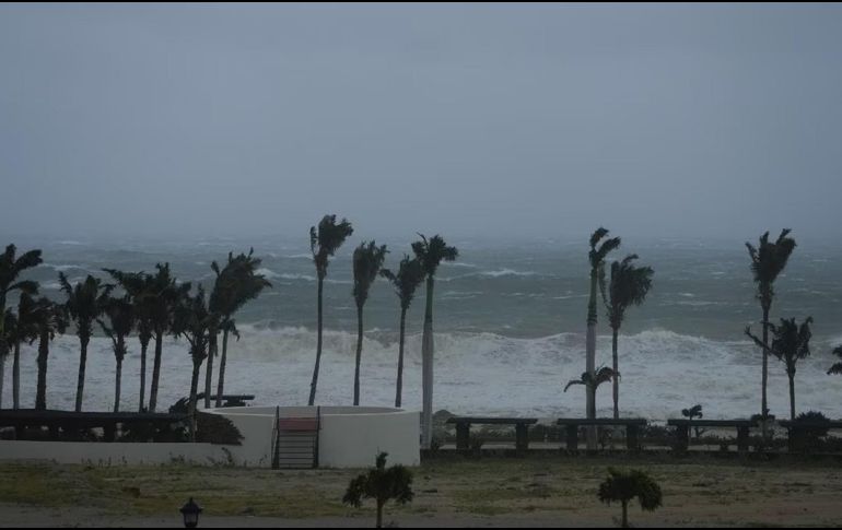 Todavía la mañana del martes, el fenómeno meteorológico era una tormenta tropical y se preveía que tocara tierra como huracán categoría 1. AP/ ARCHIVO