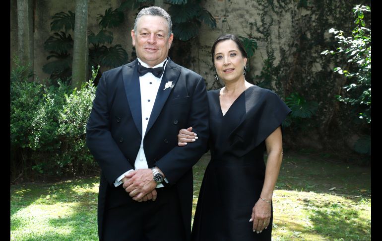 Sergio Salinas y Mayra Escutia. GENTE BIEN JALISCO/ Claudio Jimeno