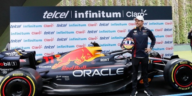 Checo P&eacute;rez hace esta petici&oacute;n a la afici&oacute;n en el GP de M&eacute;xico 2023