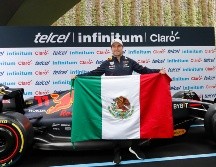 Sus resultados en el Gran Premio de México distan mucho de ese anhelo que tiene Checo Pérez, aunque en las dos últimas ediciones sí pudo subirse al podio. EFE / M. Guzmán
