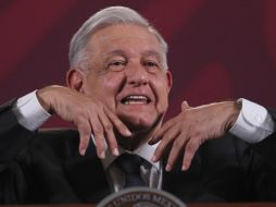 Con su voz grabada, se difundirá el mensaje antisaqueo de López Obrador mediante el perifoneo en el puerto de Acapulco.  EFE / M. Guzmán