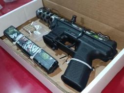 Los detenidos dijeron llamarse Alexis Miguel “N”, de 21 años y Diego Román “N”, de 19. ESPECIAL/ Policía de Guadalajara