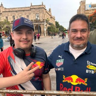 Los primeros en llegar al Fan Zone de F1