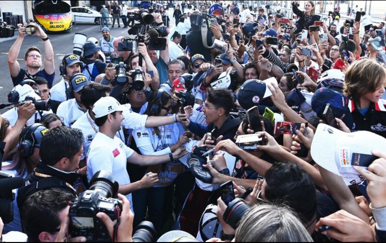El mexicano habló de lo que siente de correr en casa y si siente algún tipo de presión. CORTESÍA / Red Bull Content Pool