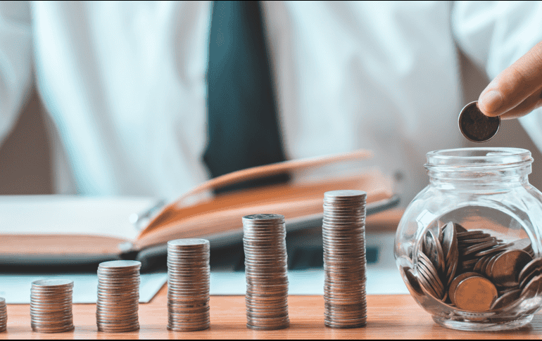 Laurence J. Kotlikoff compartió una serie de reglas que él mismo ha aplicado a lo largo de su vida para generar dinero. ESPECIAL/Canva