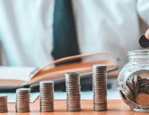 Laurence J. Kotlikoff compartió una serie de reglas que él mismo ha aplicado a lo largo de su vida para generar dinero. ESPECIAL/Canva