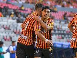 Leones Negros de la UdeG vencieron 2-1 a Coyotes de Tlaxcala. IMAGO7.