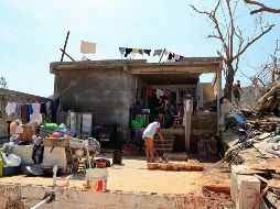 El Mandatario llamó a entregar los apoyos de manera directa con la Guardia Nacional. EFE / D. GUZMÁN