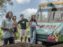 La continuación de la historia de “Papás por encargo” comienza un año después del reencuentro de “California con Itzel”, su madre, tras el arresto de “Riquezes” (Alfonso Borbolla) y “Gamboa” (Daniel Haddad) y la fuga de “Patricio Sandoval” (Mauricio Isaac). CORTESÍA