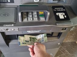 El Servicio de Administración Tributaria (SAT) afirma que la noción de impuestos sobre depósitos en efectivo realizados en instituciones bancarias es errónea. EL INFORMADOR/ ARCHIVO.