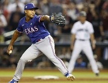 Los Rangers obtuvieron ventaja en el Clásico de Otoño por dos juegos a uno (2-1). EFE/ J. MABANGLO.