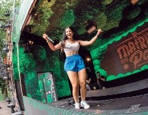 En el mundo de la música electrónica, Karina Rosee se destaca como una talentosa DJ y productora tapatía. CORTESÍA