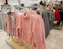 Con la tarjeta del INAPAM podrás hacer compras en Suburbia con descuentos. EL INFORMADOR/ ARCHIVO