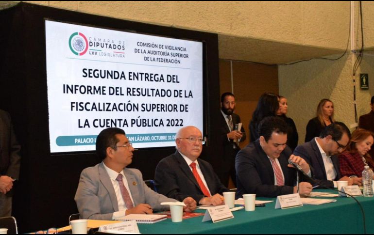 Se trata de un total de 42 millones 670 mil pesos que fueron asignados en el presupuesto de 2022 a los apartados “Subsidios Federales para Organismos Descentralizados Estatales” y el “Fondo de Aportaciones para la Educación Tecnológica y de Adultos”. TWITTER / @ASF_Mexico