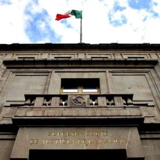 Juez frena reforma que elimina 13 fideicomisos del Poder Judicial