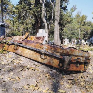 ¿Qué hacer si te encuentras una brujería en tu visita al panteón?