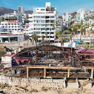 Presidencia planea rescate de Acapulco; Fitch estima pérdidas en 16 MMDD