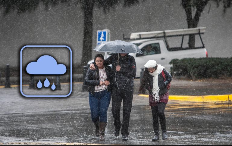 Las lluvias fuertes a intensas estarán acompañadas con rachas de viento, descargas eléctricas y posible caída de granizo. EL INFORMADOR / ARCHIVO