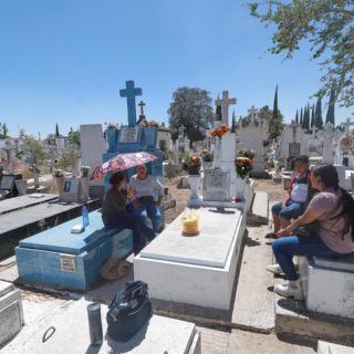 El 69 % de las tumbas de Guadalajara registran abandono