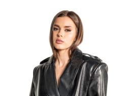 Mar añadió su propia estrofa a esta reversión y le dio más frescura de la que ya tiene dicho tema. Además, la coreografía para TikTok se ha hecho muy viral. CORTESÍA