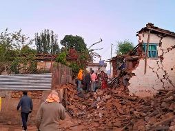 El sismo ocurrió la noche del viernes, lo que no le dio tiempo de correr a los pobladores de la región afectada. AP