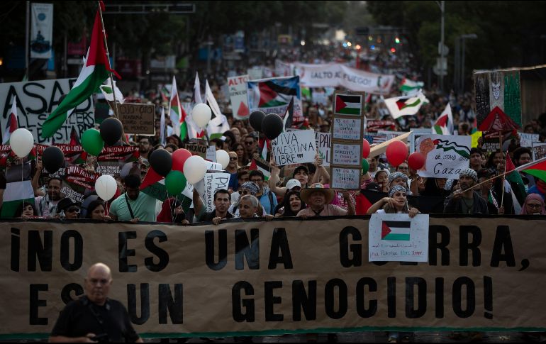Esta es la tercera marcha organizada por colectivos sociales en solidaridad con Palestina. Efe/ I. Esquivel.