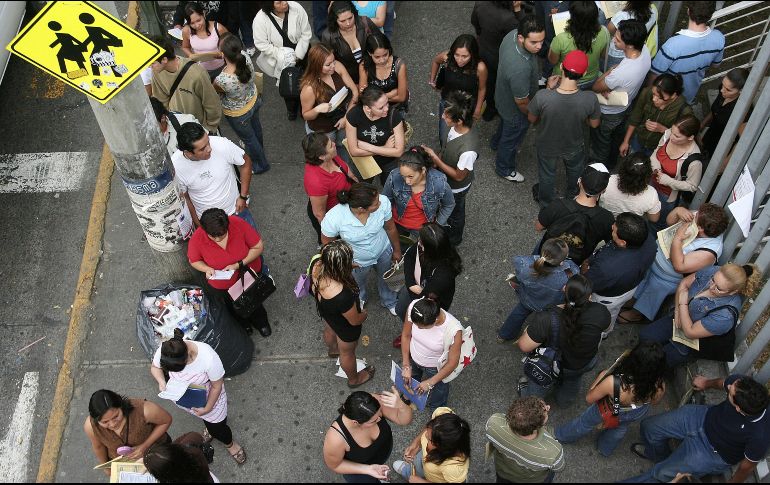Según la página oficial de la UdeG, el 11 de noviembre, 37 mil 077 aspirantes presentarán el examen de admisión a licenciatura para el calendario 2024-A. EL INFORMADOR / ARCHIVO