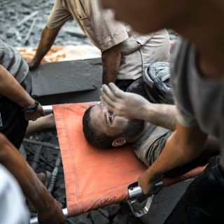 La OMS dice que 16 sanitarios han muerto mientras trabajaban por ataques de Israel en Gaza