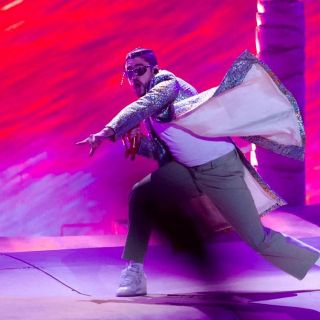 Bad Bunny estalla contra canción creada con IA