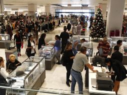 La Nocturna de Liverpool son periodos de promociones exclusivas y descuentos en distintas categorías de toda la tienda. EL INFORMADOR/ ARCHIVO.