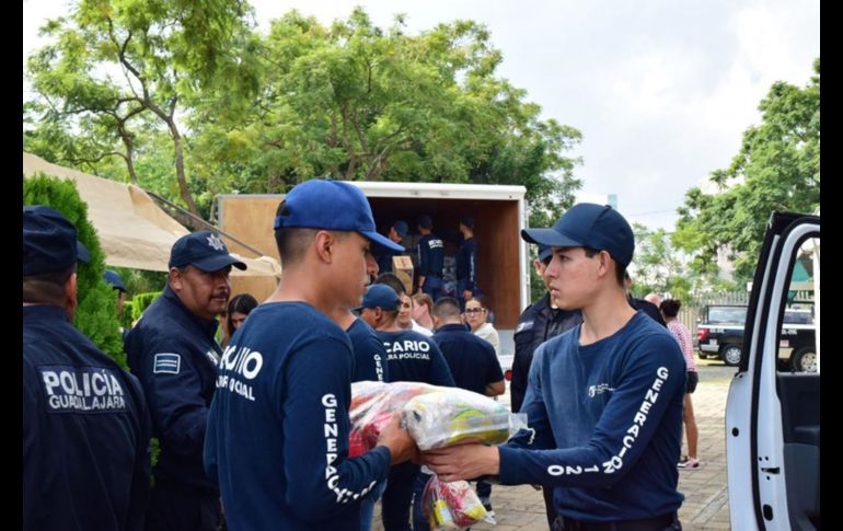 Los donativos fueron entregados al Centro de Acopio ubicado en las oficinas generales del DIF Guadalajara, en General Eulogio Parra 2539, en la Colonia Lomas de Guevara. CORTESÍA