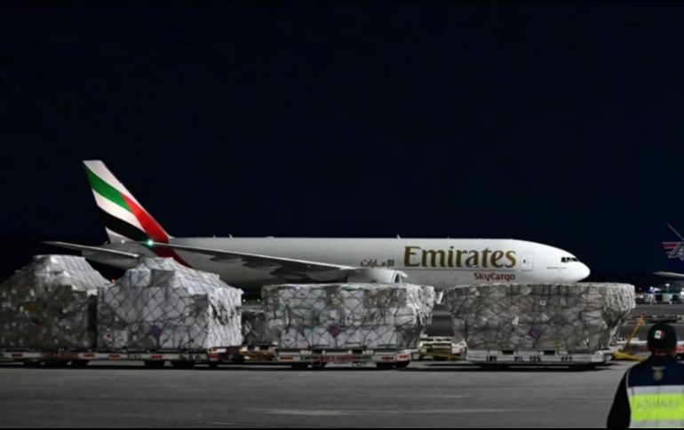 La Secretaría de Salud invita a inmunizarse a las personas con más riesgo de presentar cuadros graves de la enfermedad, que incluye a mayores de 60 años, embarazadas, personas con comorbilidades, así como personal de atención médica. ESPECIAL / Gobierno de México