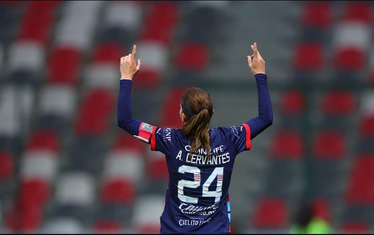 Alicia Cervantes continuará con sus logros en Chivas Femenil al menos por tres años más. IMAGO7.