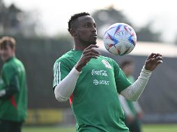 Jesús Angulo aseguró que el Julián Quiñones deberá luchar por su lugar. ESPECIAL/ @miseleccionmx