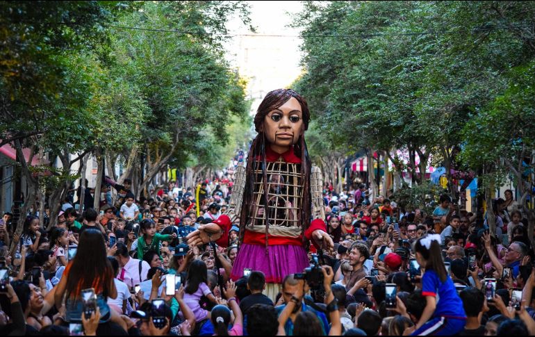 Así se vivió la llegada de Amal en el Parque Alcalde y Centro Histórico de GDL. ELINFORMADOR/  A. Navarro