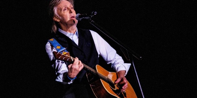 Who are the celebrities who attended Paul McCartney’s concert in Mexico?