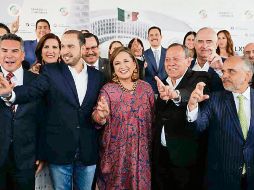 Líderes de los partidos del Frente acompañaron a Xóchitl Gálvez en su último día en el Senado. EL UNIVERSAL