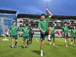 El interés por el partido es tal que varios medios locales y mexicanos han estado vigilando el hotel donde se concentra el tricolor. IMAGO7