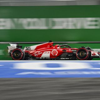 Charles Leclerc logra histórica pole en Las Vegas