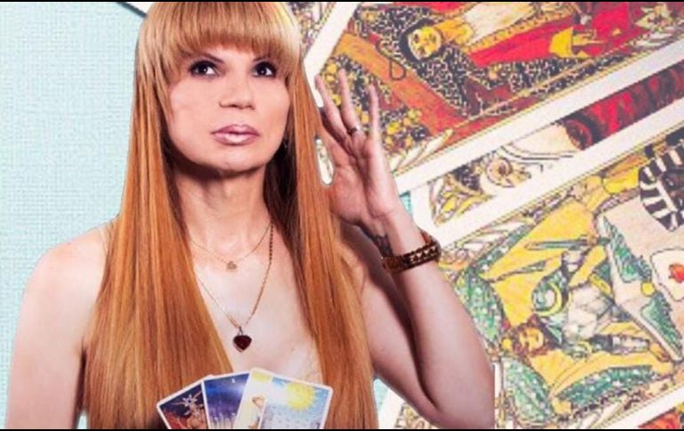 Conoce las preedicciones para lo que resta de noviembre. Especial / Facebook Mhoni Vidente