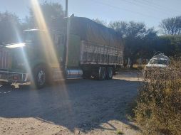 La Fiscalía del Estado acudió al lugar de los hechos para iniciar una carpeta de investigación por dichos bloqueos. ESPECIAL/ SSE